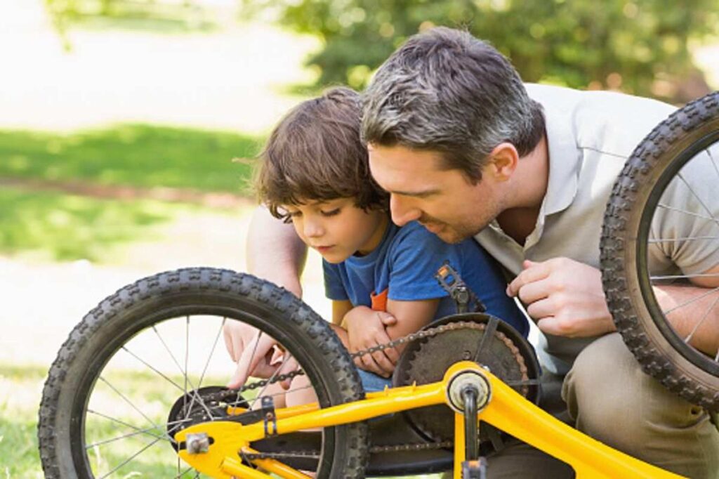 fixing bicycle chain